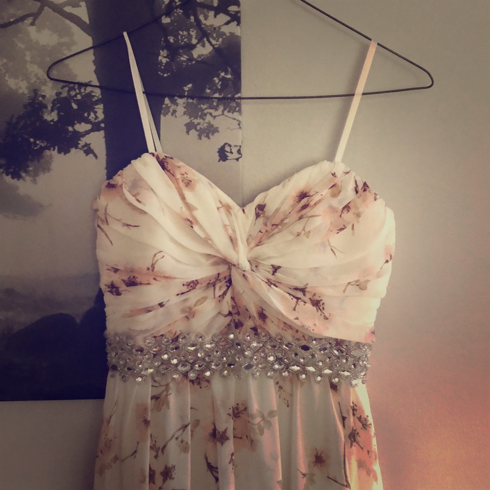 Prom dress